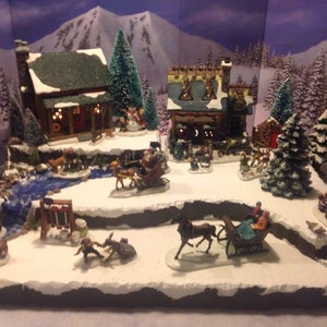 christmas village display platform fits lemax dept 56 dickens New England North Pole collection well