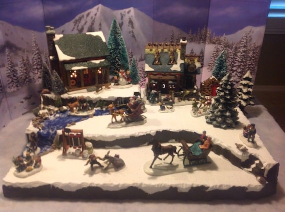 Christmas Village Display Platform Fits Lemax Dept 56 Dickens New England  North Pole Collection Well 