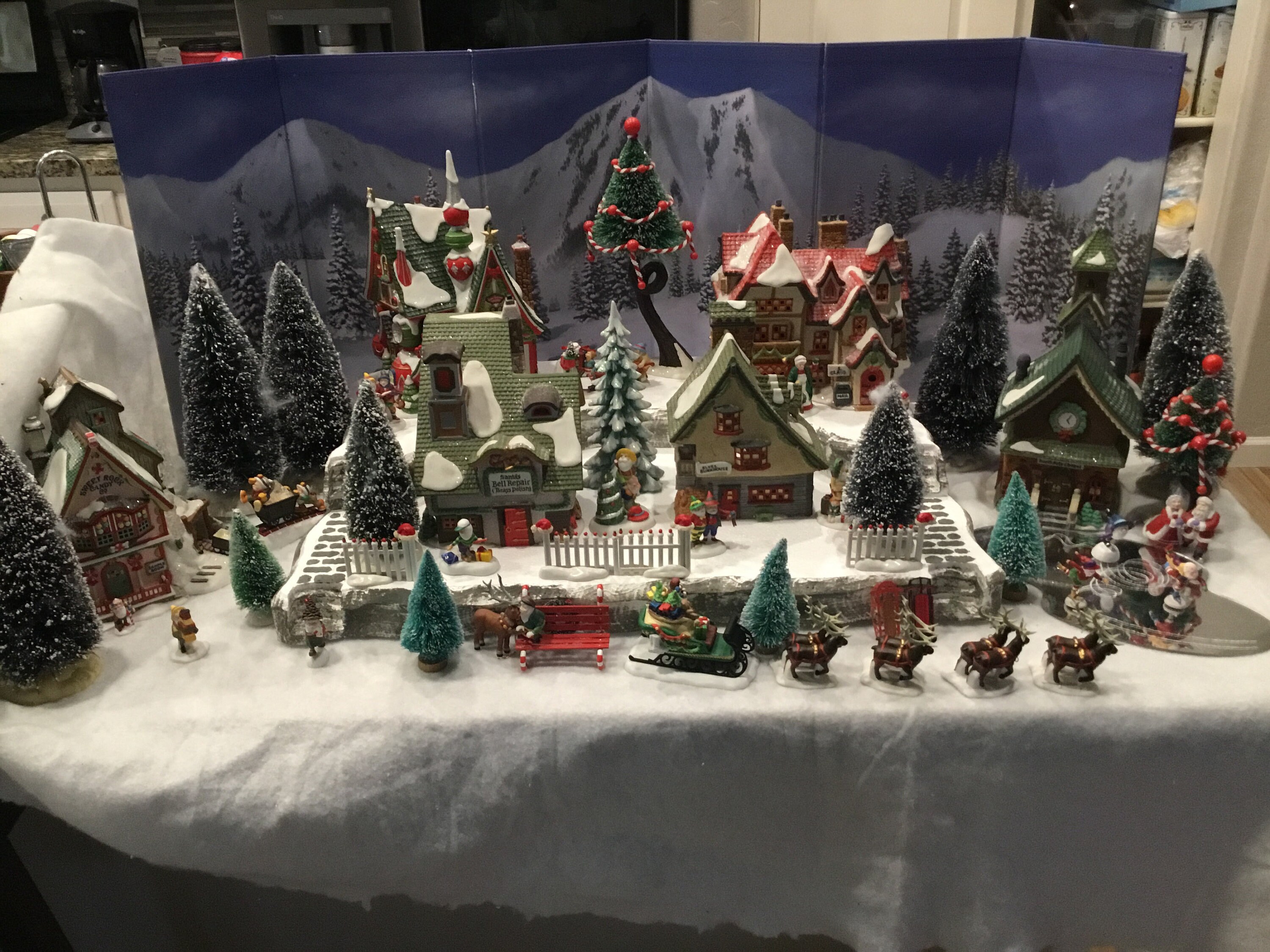 Christmas Village Houses Display Ideas