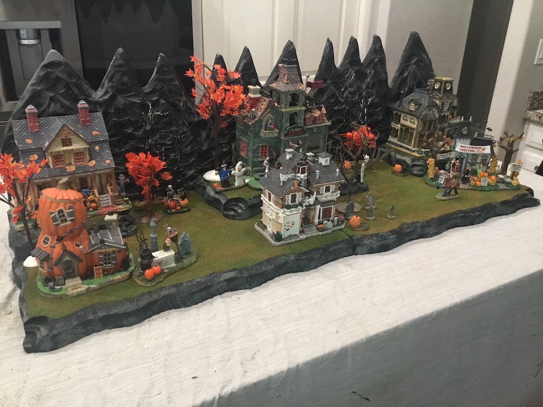 Halloween Village Display Platform HUGE 4 Feet Long 5 Piece Set Great Size for Lemax Spooky Town