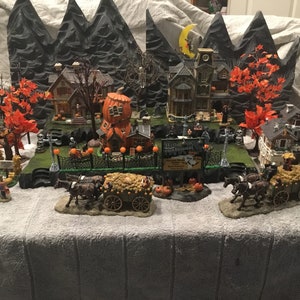 Halloween village display platform set of 2 fits well Dept 56 and Lemax Spooky town collection
