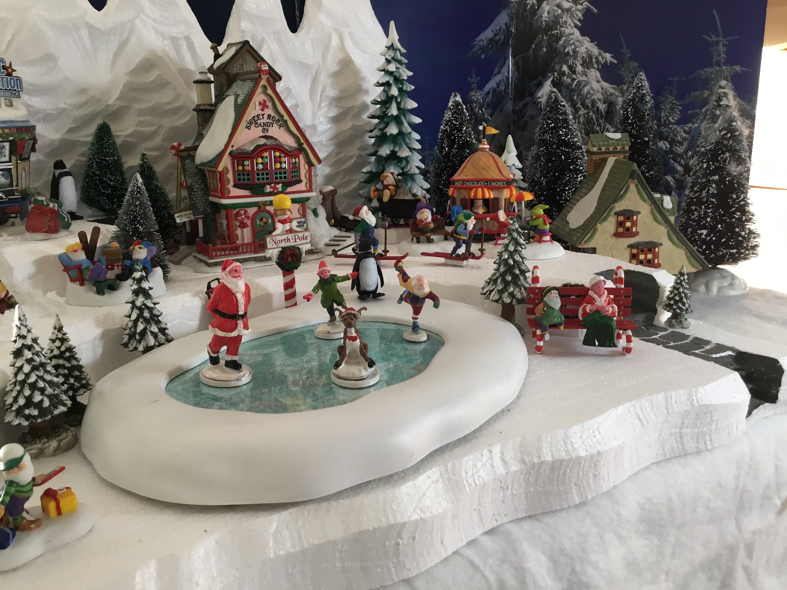 Christmas Village Display Platforms , Great for Lemax Dept 56 Dickens Snow  Village North Pole Collections 