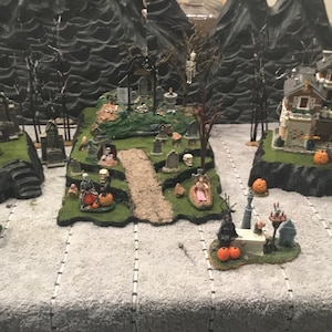 Halloween village display platforms set of 3 , fits well dept 56 Lemax Spooky town collection