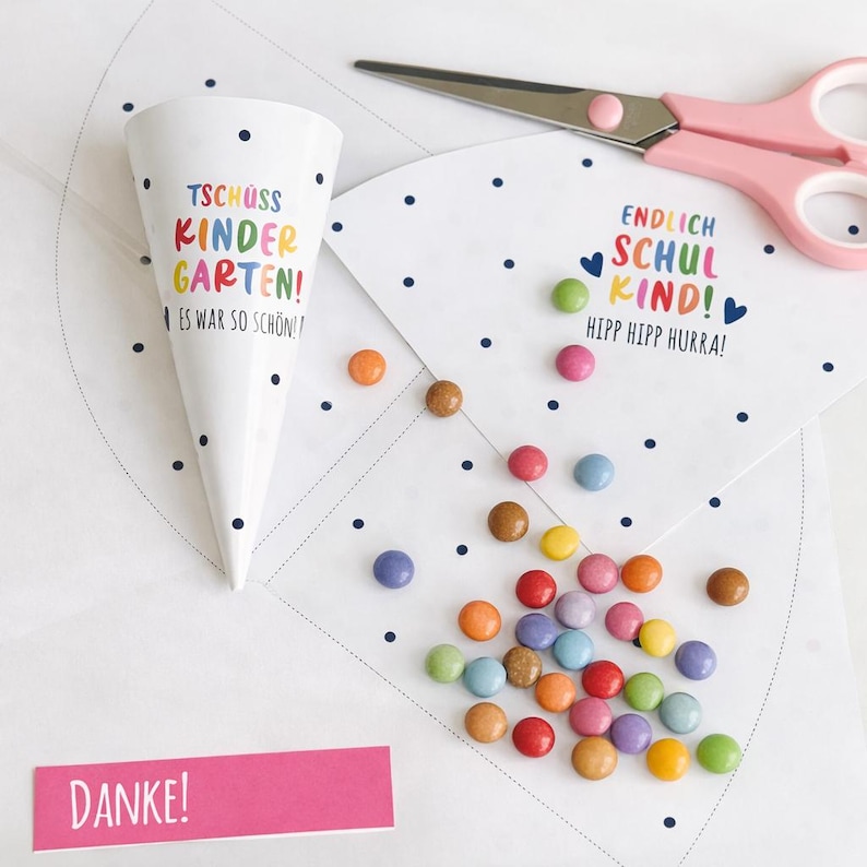 Mini coni scolastici fai da te: regalo di addio per l'asilo, decorazione per il primo giorno di scuola, creazione di piccoli coni scolastici, bomboniere per il primo giorno di scuola immagine 4