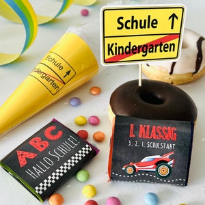 Bandes de chocolat de décoration de fête de scolarisation, rentrée scolaire de voiture de course