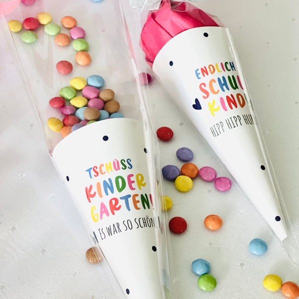 School cones as a farewell gift from kindergarten Smarties