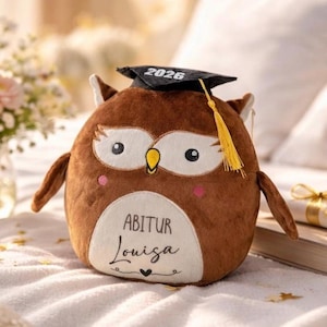 Personlig examenspresent Uggla | Gosedjur Gymnasieexamen | Examenspresent | Plyschleksak med namn