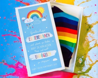 Chaussettes arc-en-ciel colorées - cadeau d'adieu parfait pour les éducatrices et les assistantes maternelles