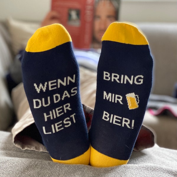 GESCHENK MÄNNER - Geschenk Auszeitsocken „Bring mir Bier"