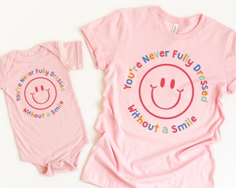 Gift for Girl Mom, Lucky you are my Mama baby onesie\u00ae-Boho chic Baby Gift-Mom daughter outfit,Retro Mama Shirt Matching Set