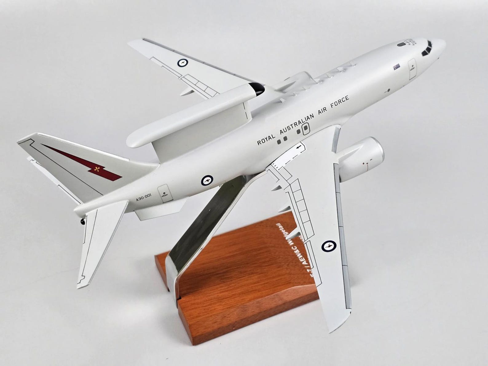 Boeing AEW&C E-7A Wedgetail AWACS Royal Australian Air Force RAAF ...