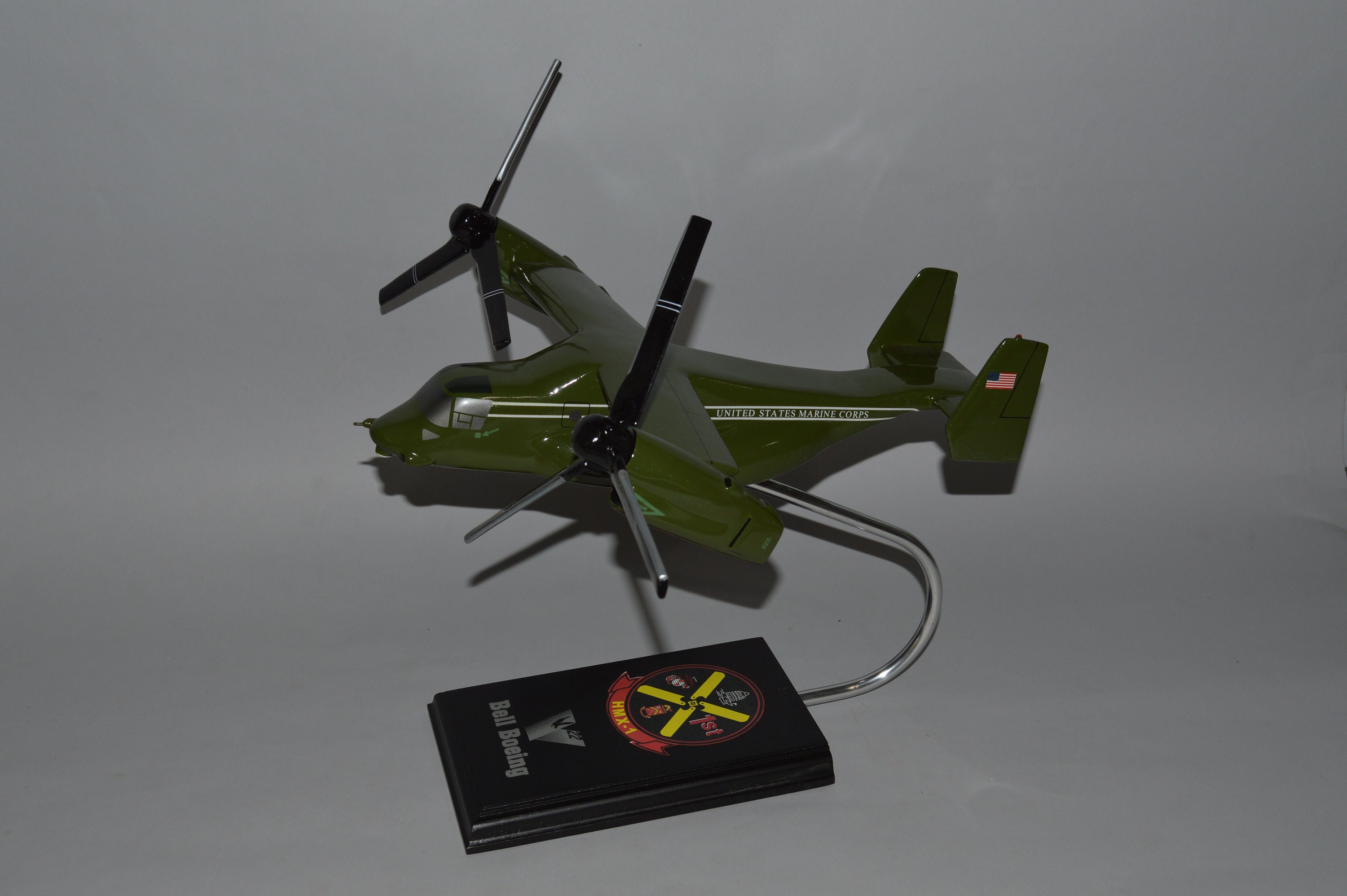 Bell MV-22 Osprey Marine Corps HMX-1 Presential Aircraft Hand