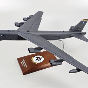 Boeing B-52 Stratofortress USAF 11th Bomb Squadron B-52H 11BS heavy bomber hand carved and painted mahogany airplane desktop display model