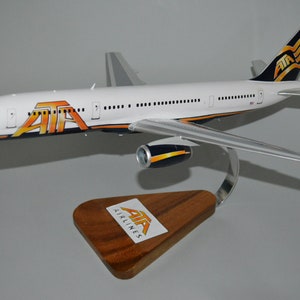 Boeing 757-200 American Trans Air ATA Airlines hand carved and painted mahogany wood airplane aircraft desktop display model