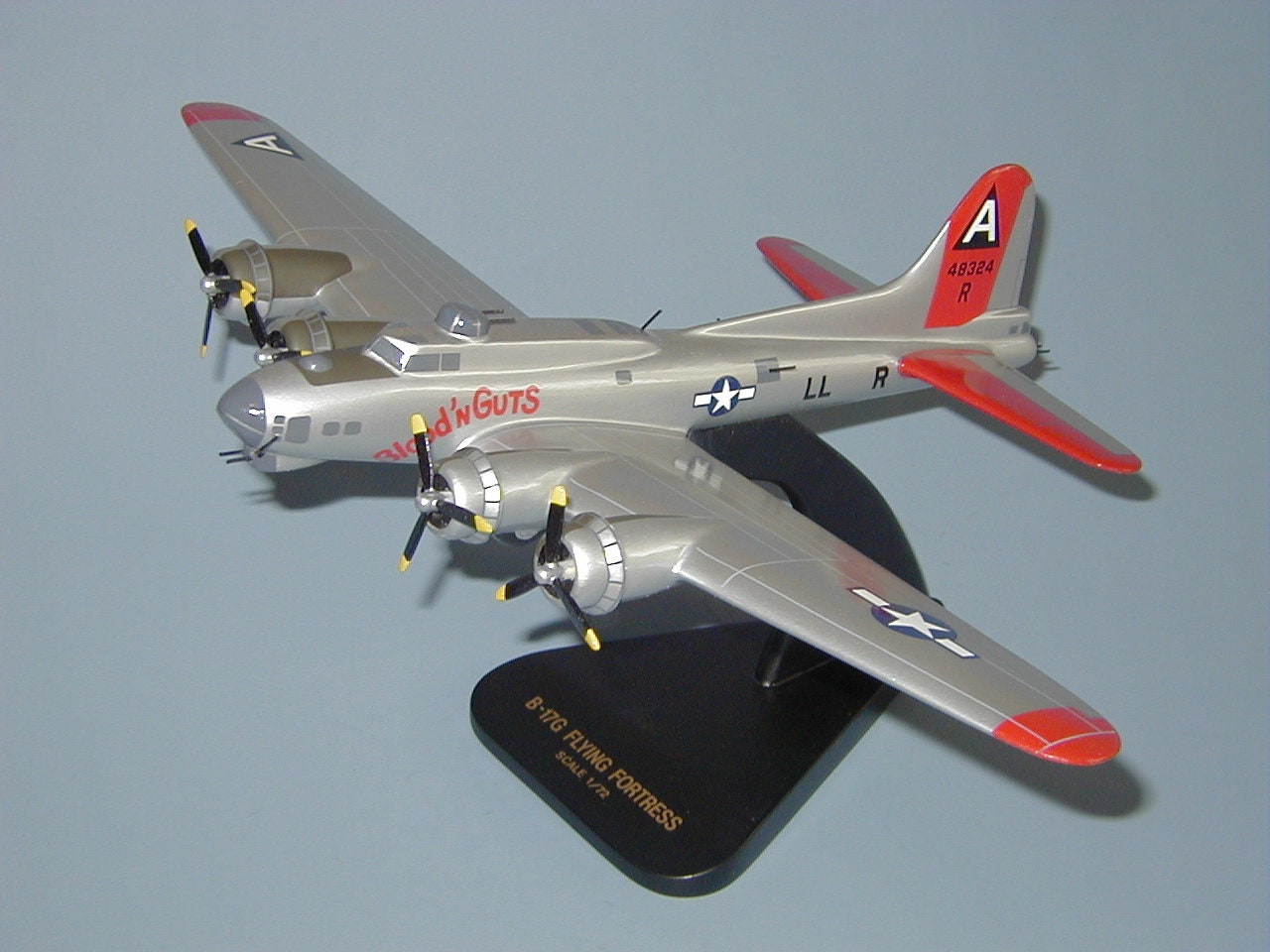 Boeing B-17G Flying Fortress WWII Heavy USAAF Bomber Mahogany Wood
