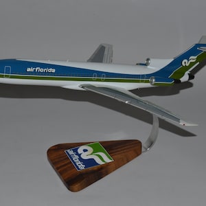 Boeing 727-200 Air Florida plane mahogany wood airplane aircraft desktop display model