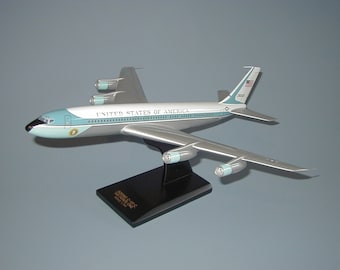 Boeing VC-137 Air Force One USAF Präsidenten Modell handgeschnitzten Mahagoni Holz Replikat Tischplatte Display