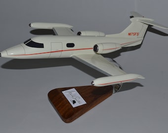 Learjet 24A owned by Frank Sinatra hand carved mahogany wood replica desktop display airplane model