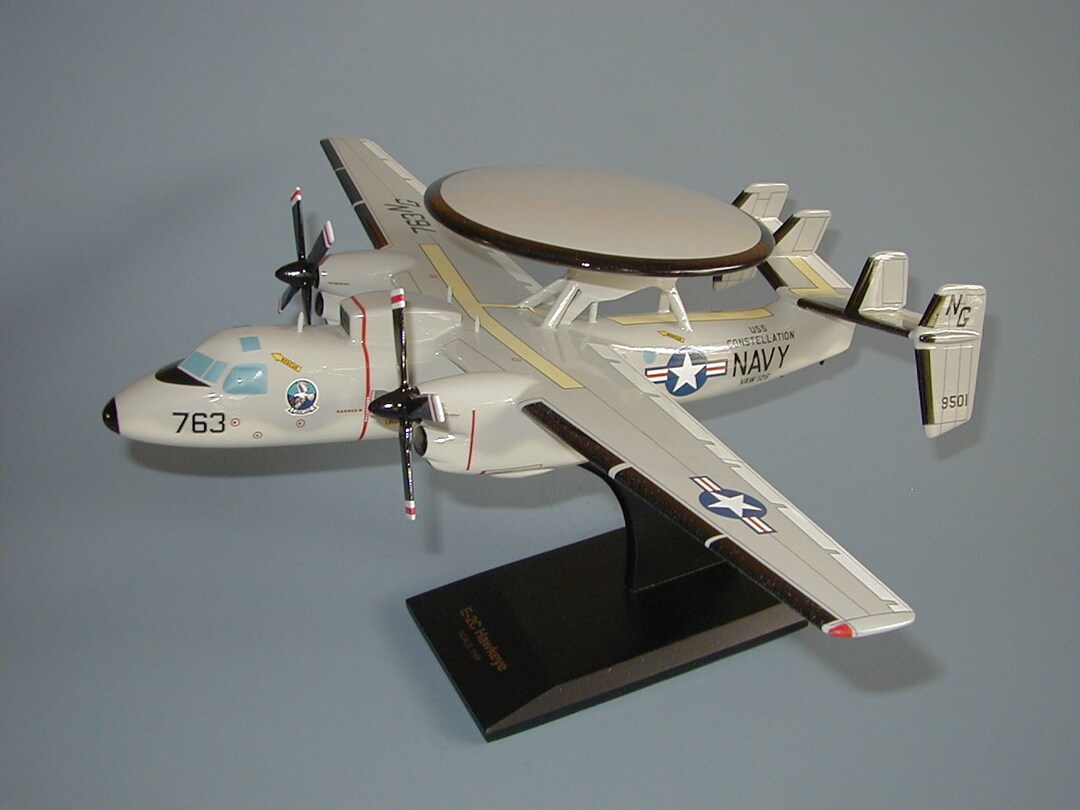 US NAVY E2C HAWKEYE. 完成品 Grumman E-2C Hawkeye US Navy AWACS Warning Aircraft Hand Carved