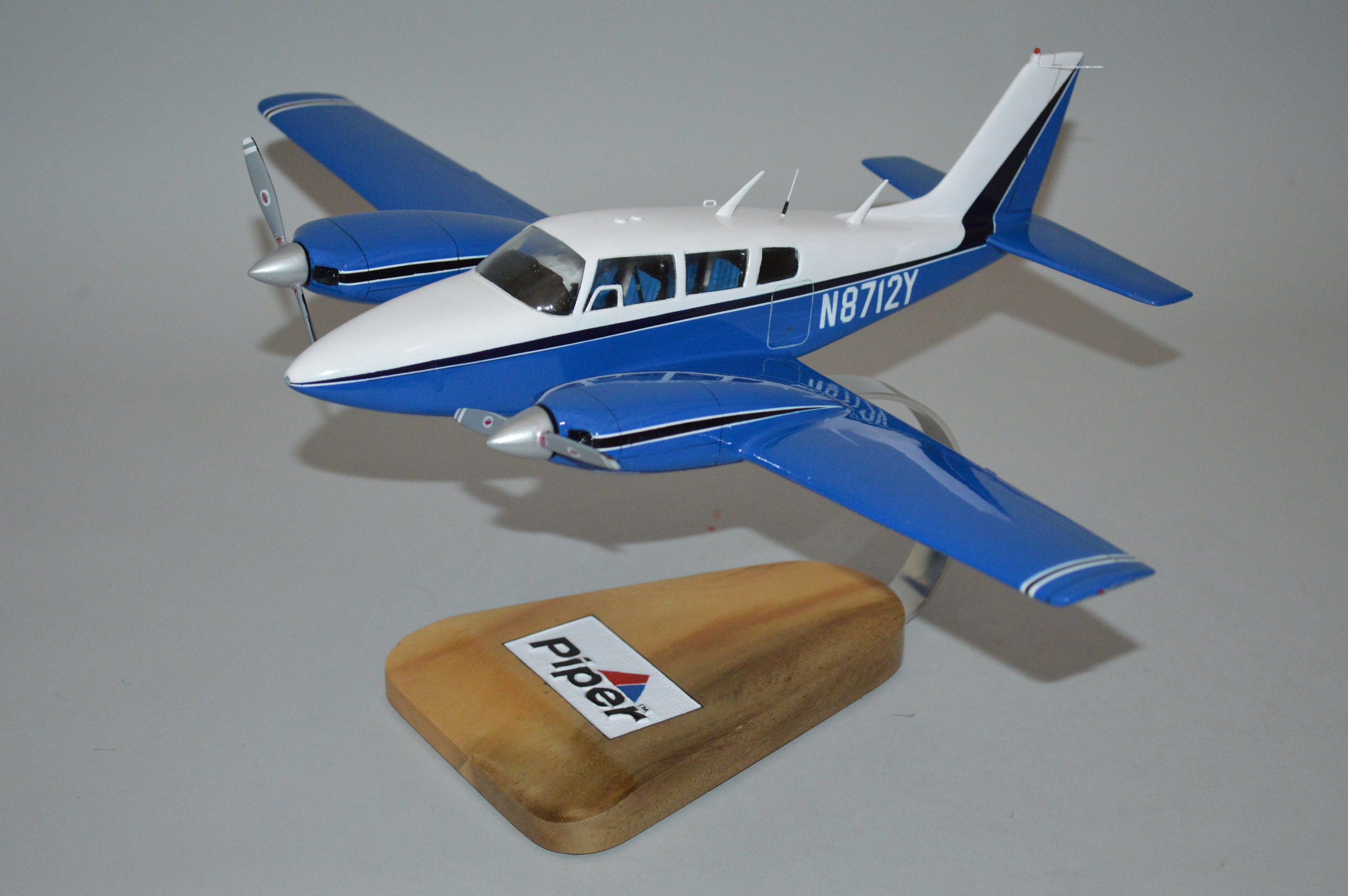Piper PA-39 Twin Comanche Airplane Model With Clear Canopy - Etsy