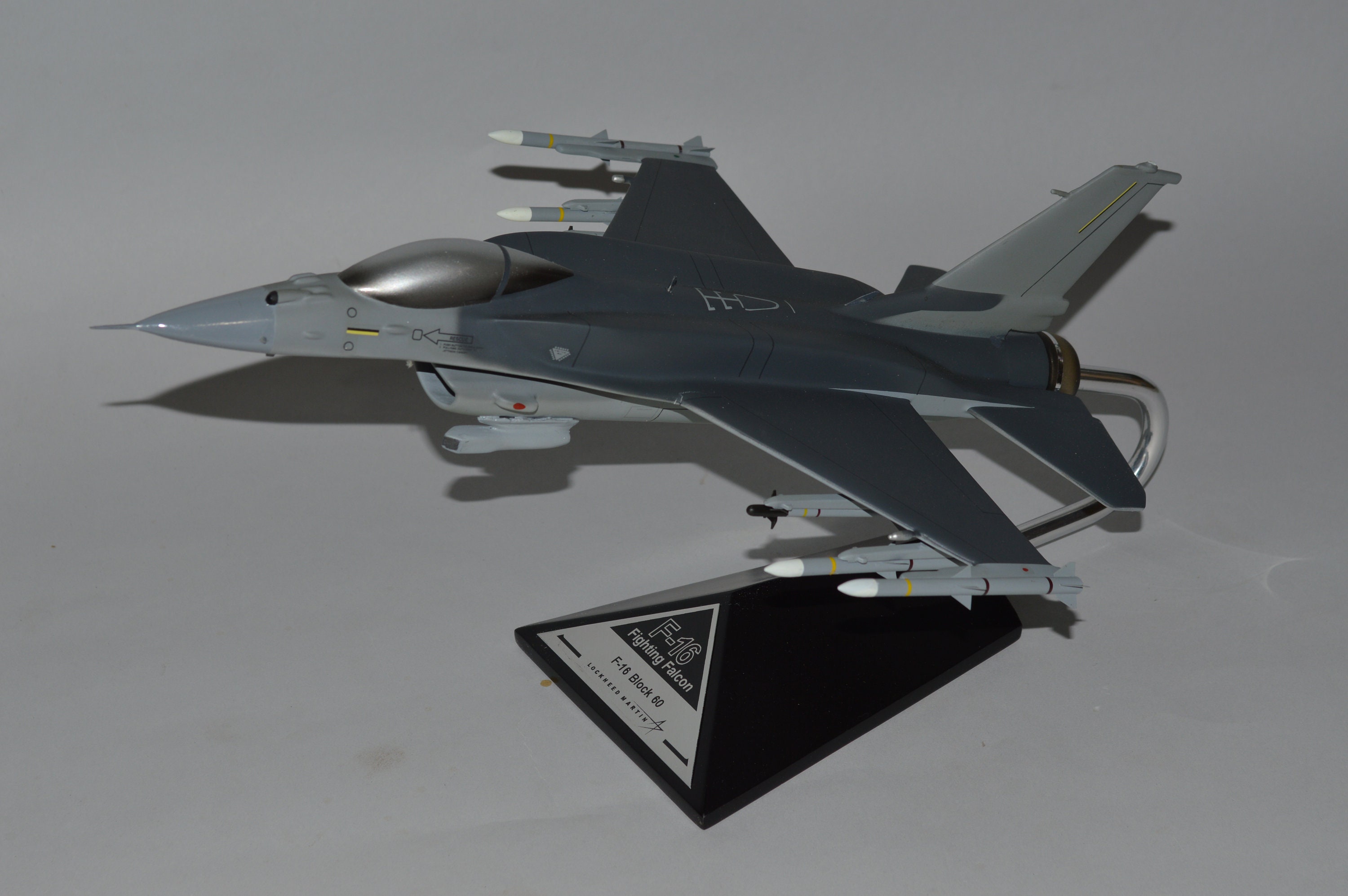 F-16 Falcon block 60 conformal fuel tanks USAF model hand carved mahogany wood replica desktop display