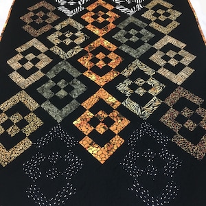 QUILT -  African &quot;Shields&quot; Quilt. Handmade and quilted. 49-1/2&quot; X 66&quot;. Machine Washable.