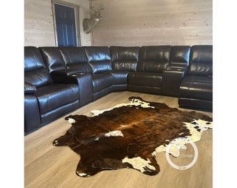 Tricolor High Quality Cowhide Rug, Hair on Hide, Koeienhuid, Kuhfell Teppich, Peau de vache  Sizes: (M) (L) (XL) (Jumbo)