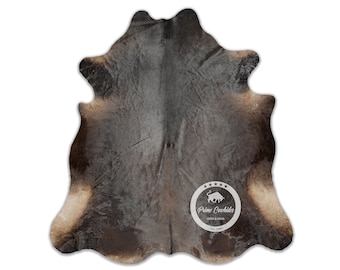 Solid, High Quality Cowhide Rug, Hair on Hide, Koeienhuid, Kuhfell Teppich, 7.0 Ft x 6.8 Ft, Code: F8