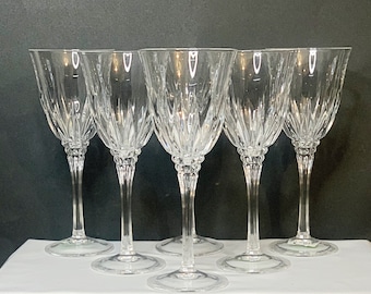 Beautiful Set of Four Vintage Crystal Wine/Water Goblets