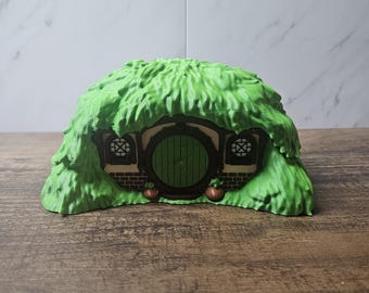 Halfling Home deckbox