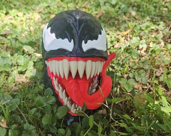 Venom Deck Box: 3D Printed Plastic Card Storage