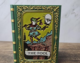 Flubs the Fool Book Deckbox - Etsy