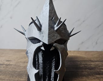 Shadow crowned helmet deckbox