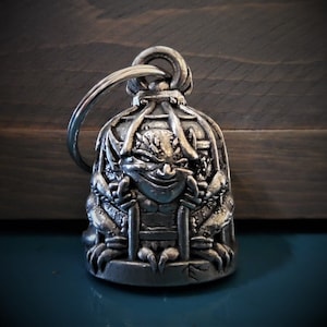 Caged Gremlin Bravo Bells, Dzwonek do jazdy, Prezent dla motocyklisty, Talizman na szczęście