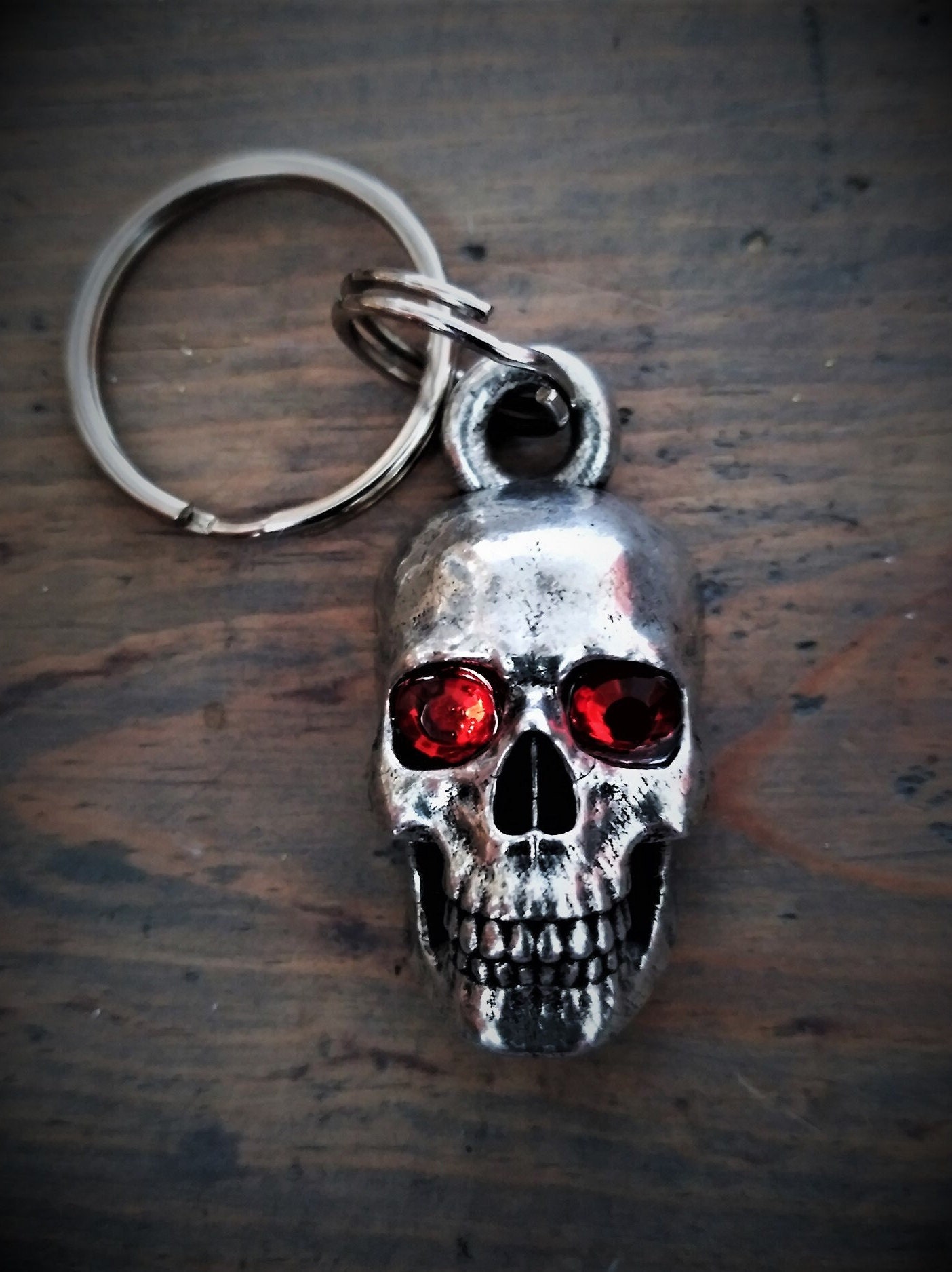 Skull Keychain - Etsy
