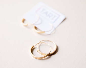 Everyday Hoops / Minimalist Gold Earrings