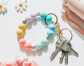 Smiley Silicone Beaded Keychain / Stretch Wristlet Keychain