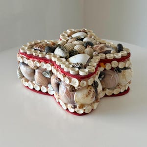 Vintage Sailor Valentine Seashell Encrusted Box Four Leaf Clover Butterfly Shape Unique Shell Art