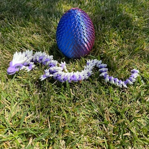 XL 3D Printed Dragon Egg with Articulated Baby Dragon | Fantasy Desk Toy, Collectible Gift for Dragon Lovers, Unique Geeky Decor