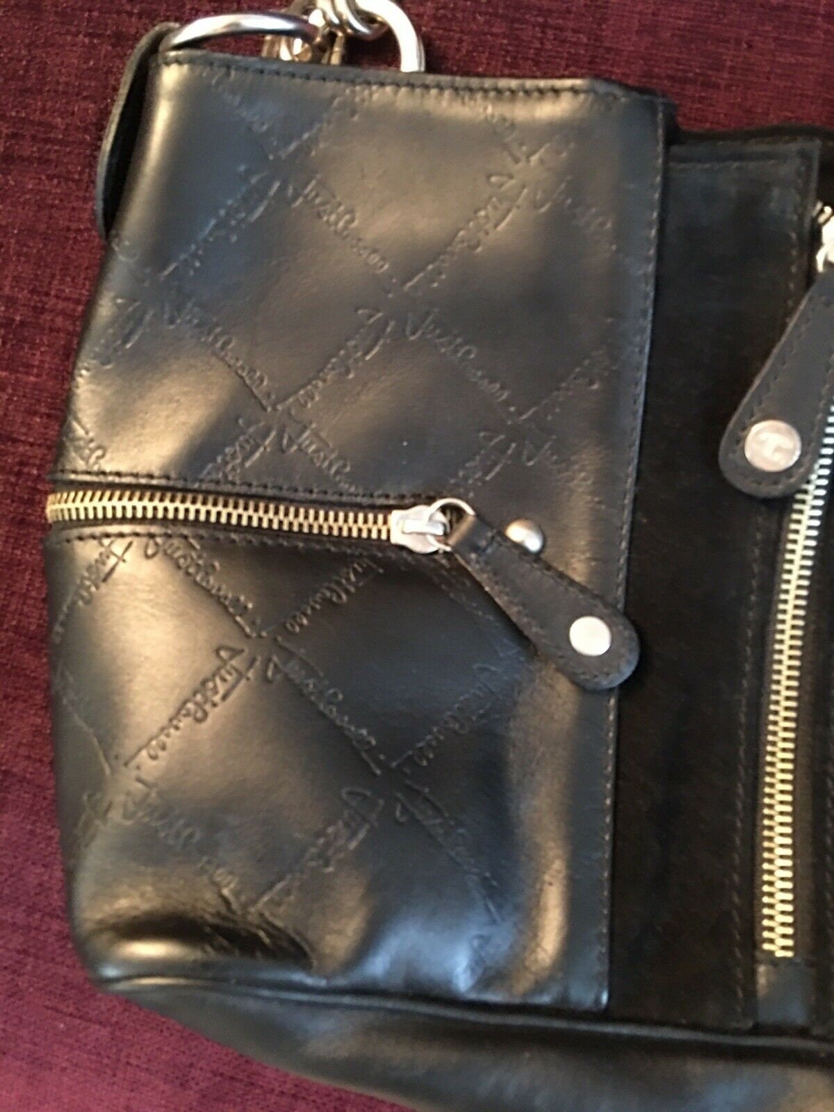 100% Authentic Mint JUST CAVALLI Rn125723 Black LEATHER Suede Trim 