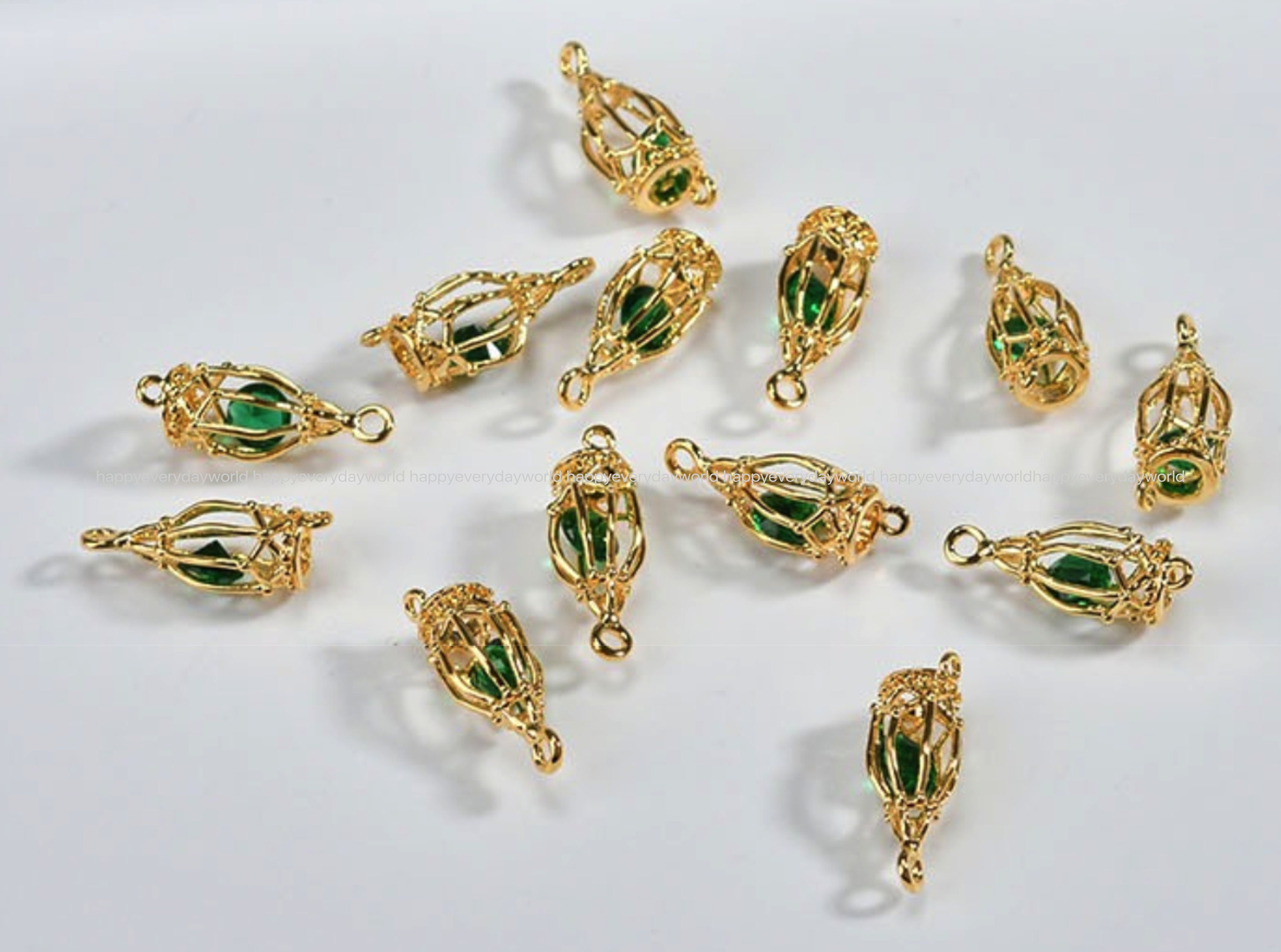 置物 Ruby Ruby Crystal Glass Cage Pendant 19x8mm Gemstone Gold Charms