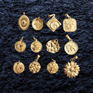 Shell sea charm Gold Coin charms stainless steel Disc pendants charm 18k gold Plated DIY Jewelry Necklace Findings Wholesale Supplies he1842