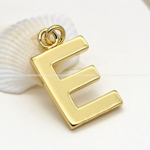 E- Shiny Gold Charms Letter Pendant 18k gold plated Letter Alphabet Initial Eearring Necklace Jewelry Findings Supplies hj1002-q