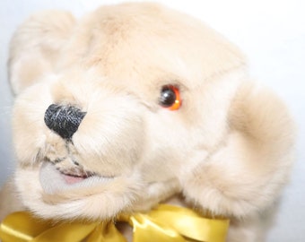 Sammler Duftkissen Zirbenbär aus hochwertigem Kunstpelz - Teddybär mit Glasaugen und Schleife