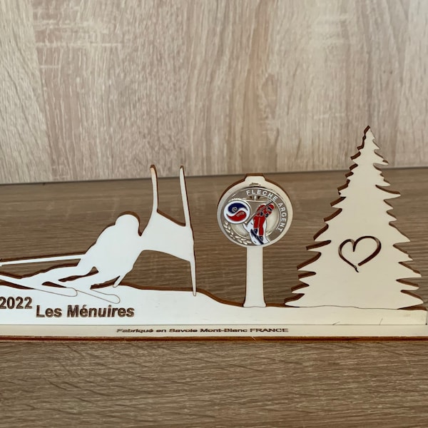 Support médaille ski Flèche