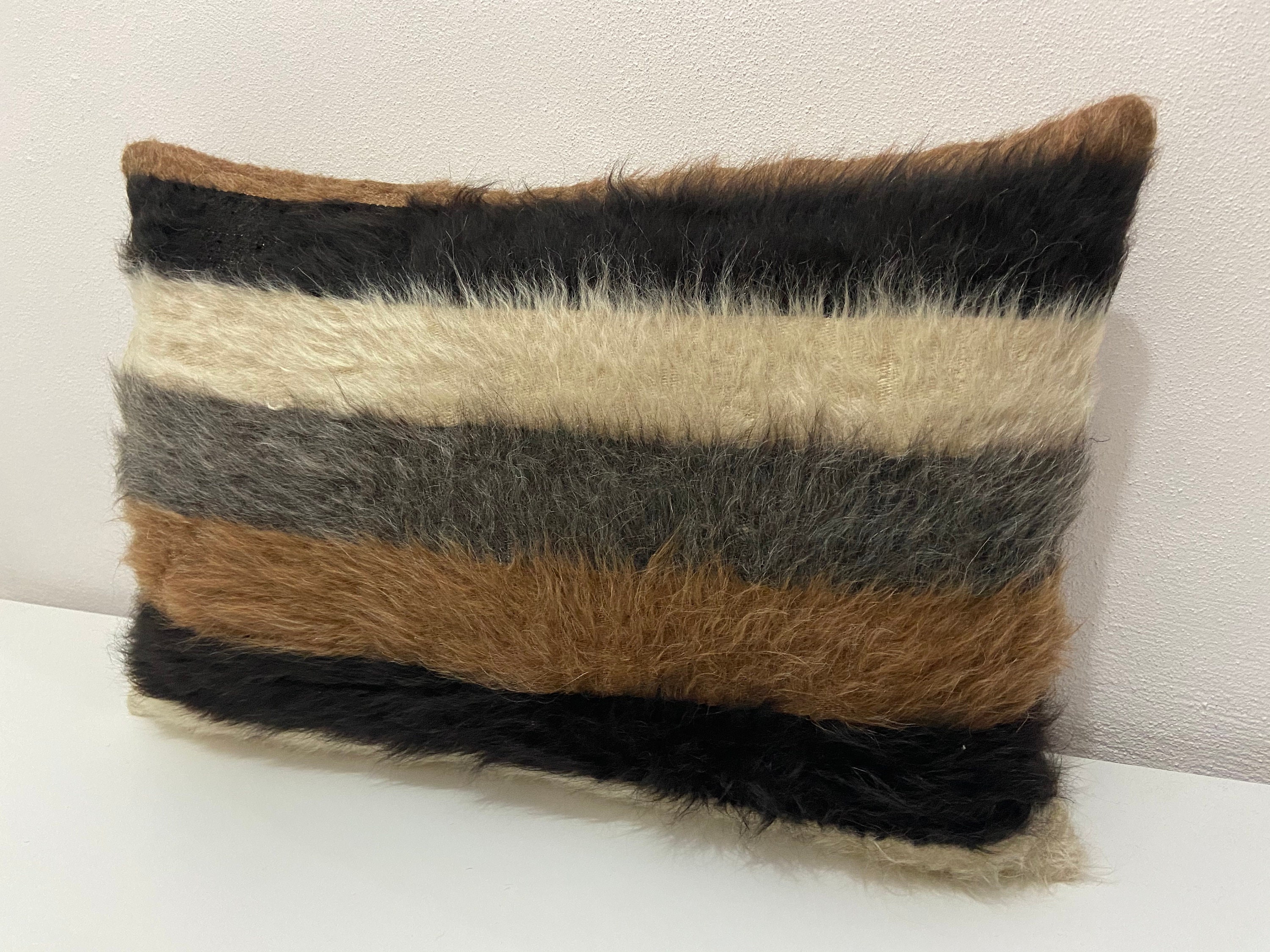 Goat Hair Pillow 20 X 30 Inc 50 X 74 Cm pillow Goat Hair Etsy UK
