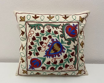 suzani pillow, 17 x 18 inc, 42x45 cm,pillow cover, bohemian pillow, silk suzani pillow, traditional suzani pillow cover,ethnic suzani pillow