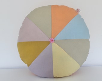 Rundes Patchwork Kissen