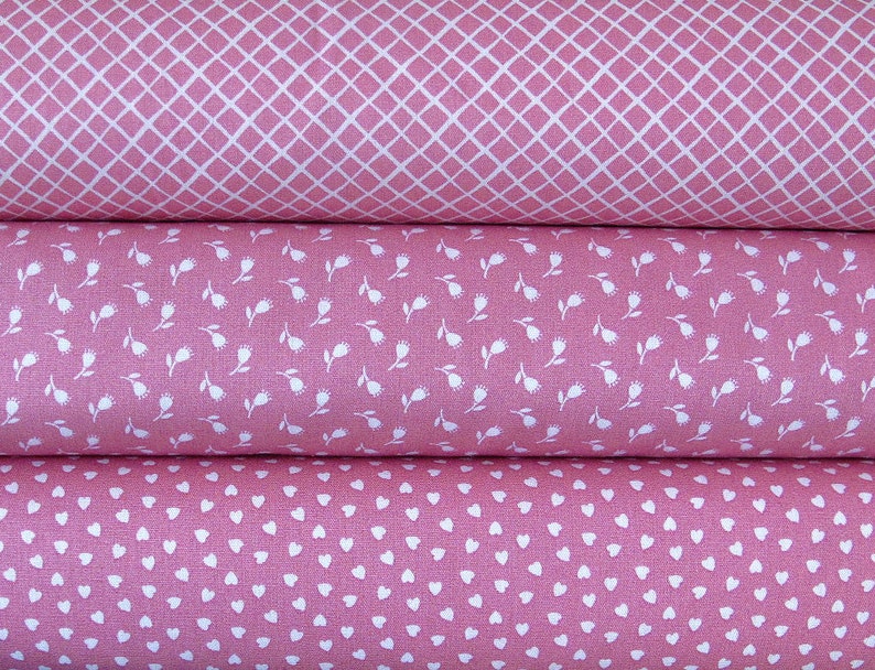 Pink fabric package image 1