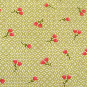 Patchwork fabric flowers green image 1